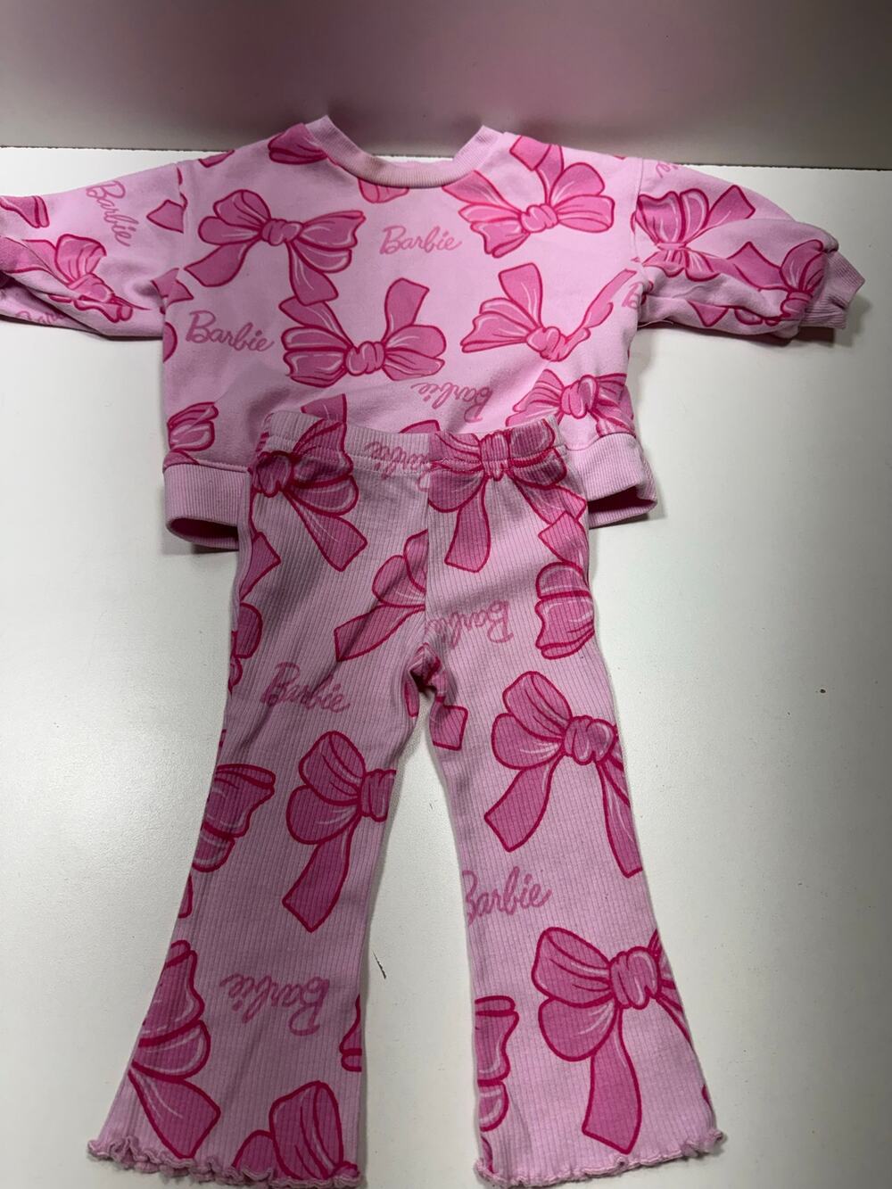 Barbie Pink Bow 2 Piece Set Sweatshirt Pants 12 Months Casual  Infant Girls